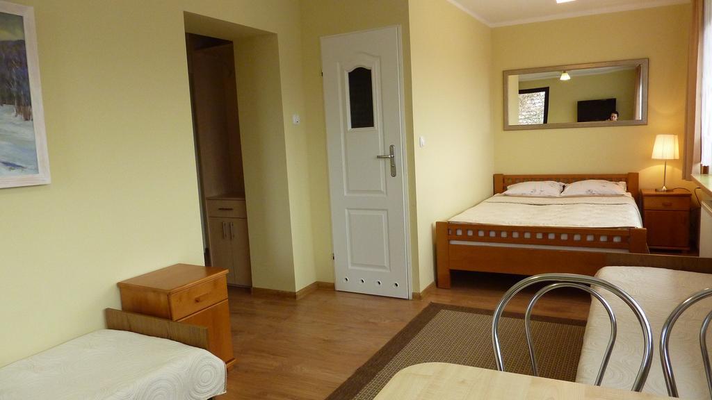 Arnika Apartment Krynica Zdroj Værelse billede